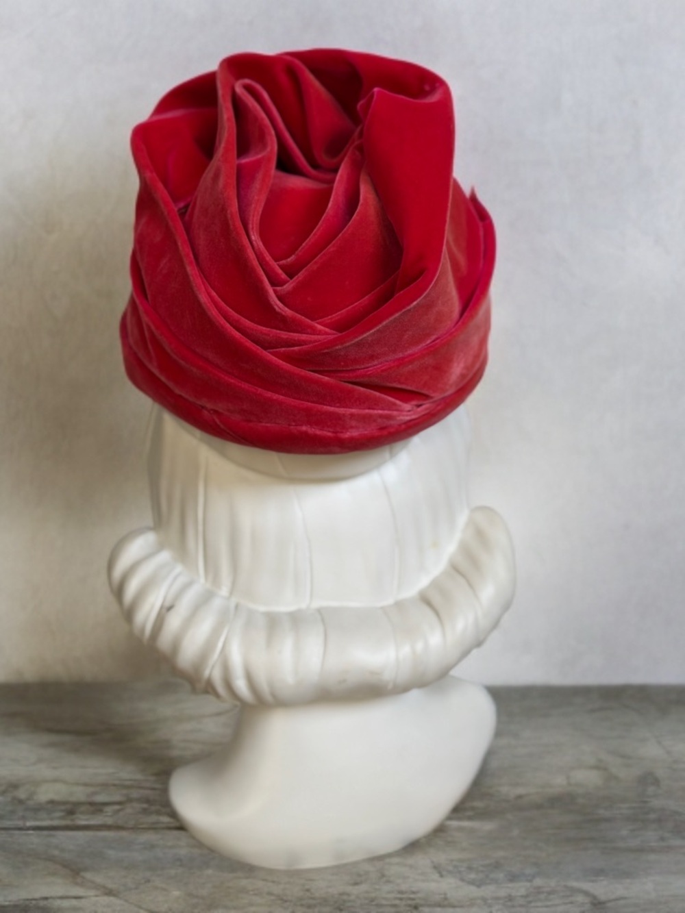 Vintage I. Magnin Pink Velvet Rose-Style Turban Hat